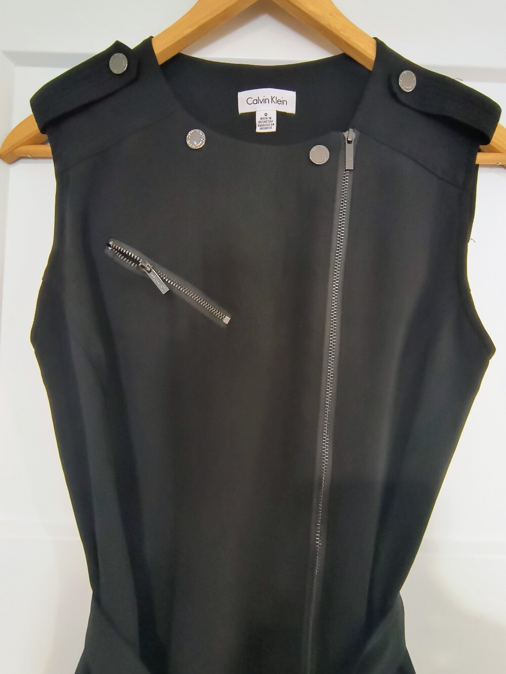 Calvin Klein Black Sleeveless Moto Zip Dress - Picture 4 of 5